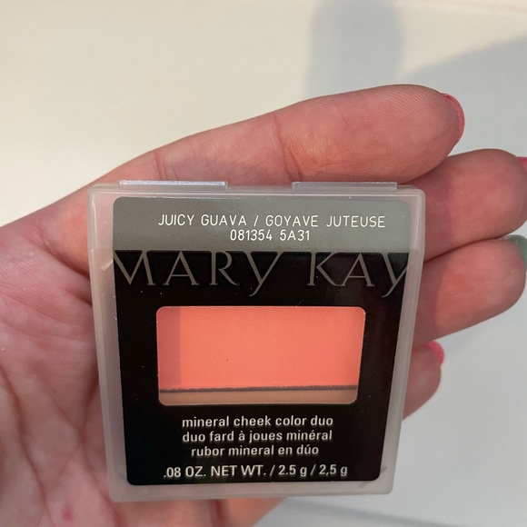Mary Kay- Mineral Cheek Duo - Juicy Guava - Picture 2 of 2